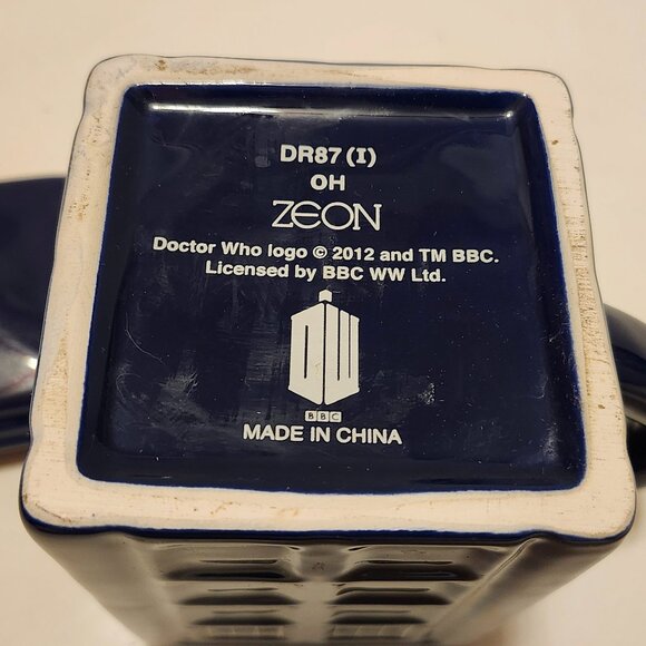 RARE ZEON Dr. Who Tardis Mug Square Mug 2012 BBC - Picture 7 of 8